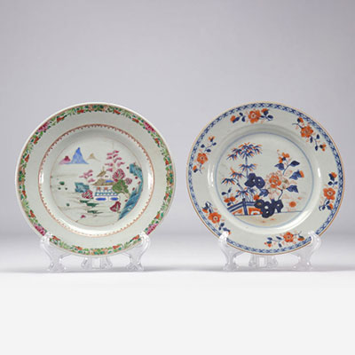 Lot de 2 assiettes en porcelaine de chine XVIIIème