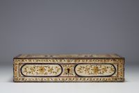 Painted wooden jewellery box, 18th century.