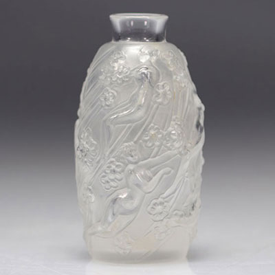 Lalique France vase decorated with young naked women and flowers