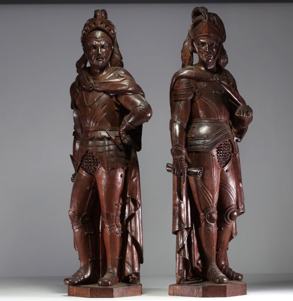 ‘The Conquistadores’ Imposing pair of carved oak statues, probably Spain, 19th century.