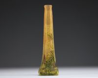 DAUM Nancy - Vase soliflore en verre poudré dégagé à l'acide à décor émaillé de mimosa, signé.