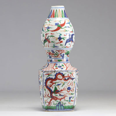 Chinese porcelain vase decorated with dragons and cranes Decor Ducai