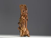 China - Brown patina bronze vase in the form of a tree trunk, flowers and roots, 19th-20th century.