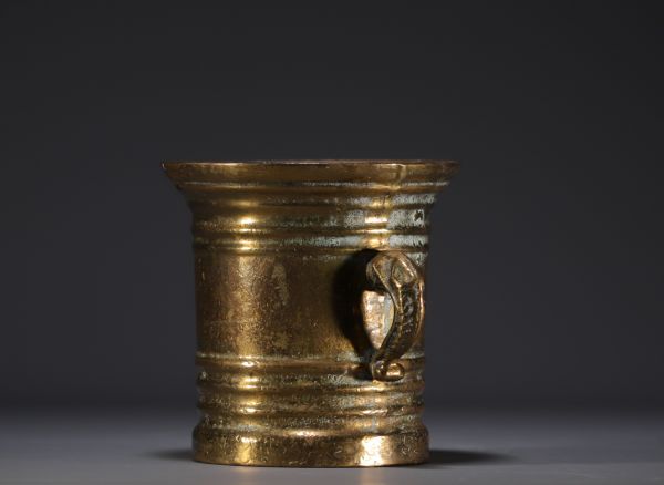 Holland - Bronze mortar, dolphin-shaped handles, probably 17th century.