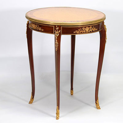 Small marquetry and ormolu pedestal table in the style of Adam WEISWEILER (1744-1820)