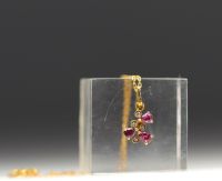 Necklace in 18k gold, rubies and diamonds weighing 2.5gr.