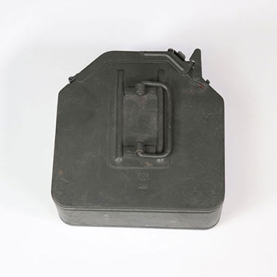 Ammunition magazine box for German WWII machine gun