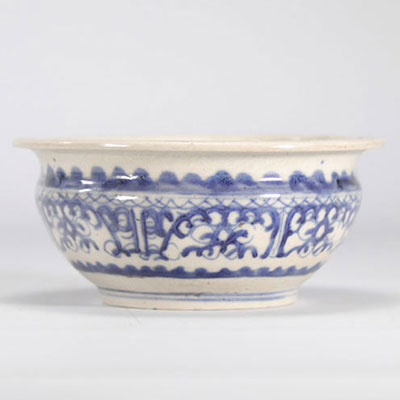 Coupe en porcelaine de chine en blanc et bleu