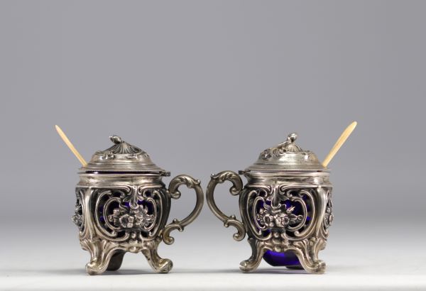 Pair of solid silver mustard pots, 19th century.