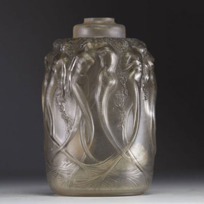 René LALIQUE (1860-1945) Brûle parfum 