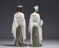 Paire de figurines en porcelaine polychrome d'Andenne, XIXème.