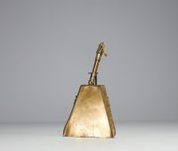 Crumb collector in bronze, brass and wood, 19th century.