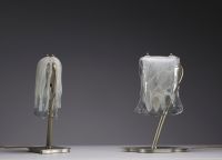 Murano - Paire d'appliques en verre transparent et nuances blanches, vers 1980.