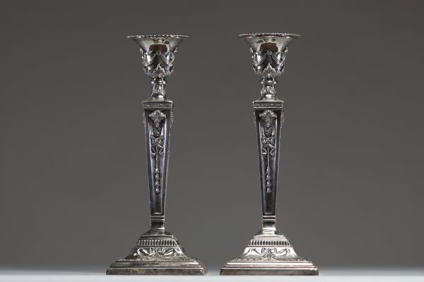 Topazio - Paire de bougeoirs en argent sterling, poinçons Topazio et 925, Portugal, deuxième moitié XXème.