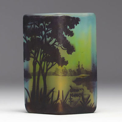DAUM Nancy - Quadrangular vase in acid-etched multi-layered glass with landscape design.