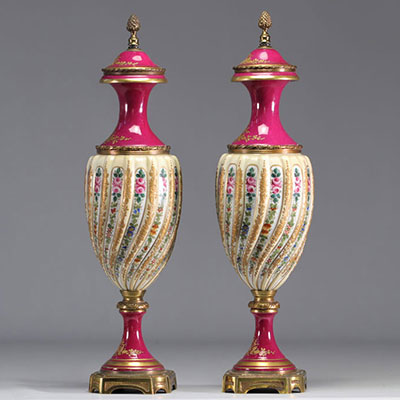 Sèvres pair of covered porcelain 