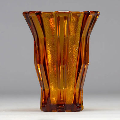 Scailmont vase, amber, Art Deco 1930-1935