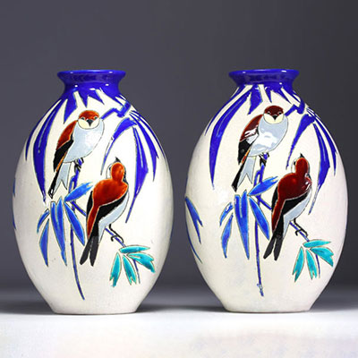 Charles CATTEAU (1880-1966) Pair of Kéramis vases, swallow design.