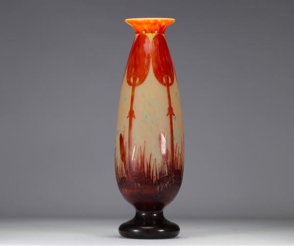 Le Verre Français grand vase dégagé à l'acide à déco de coprins