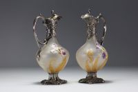 Victor SAGLIER (1840-1890) Pair of ewers in enamelled frosted glass and silver-plated metal, hallmark on the handles.