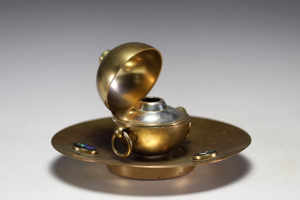 Italy - Bronze inkwell with floral decoration and stone marquetry, circa 1900.