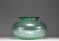 Napoleone MARTINUZZI (1892-1977) for Venini - Flattened spherical vase in transparent green glass, circa 1925