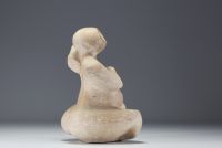 Guido METSERS (1940- ) Sculpture de femme en rode bosse, signée sur la base.