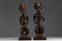 Afrique - Couple de statues Baoulé, sculptures en bois, époque XXe siècle.