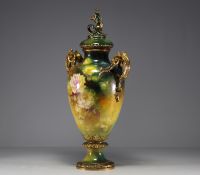 Franz A. MEHLEM (Royal Bonn) - Large covered earthenware vase with floral and gold decoration, artist F. Nage, 19th-20th century.