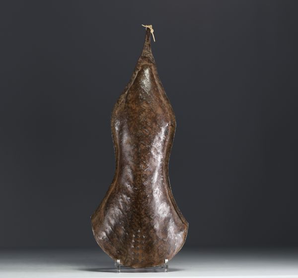 Africa DRC - Gong Tetela in hammered iron.