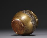 Japan - Bronze offering bowl with flower decoration, Meiji period, late 19th century.