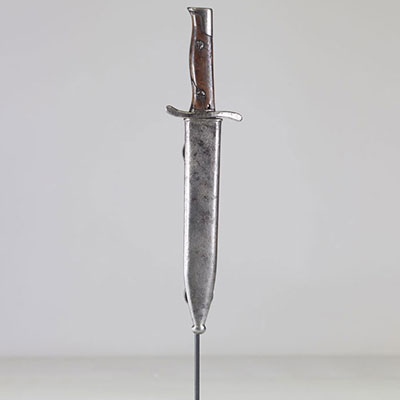 German bayonet transformed into slicing knife 1st war