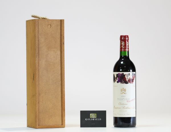 Château Mouton Rothschild 1992 - 1er Grand cru classé - Bordeaux - Pauillac - Red, wooden case.