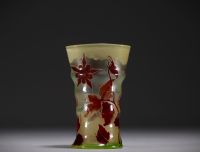 Émile GALLÉ (1846-1904) Acid-etched multi-layered glass vase decorated with flowers, signed.