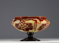 CHARDER Le Verre Français -A multi-layered acid-etched glass footed bowl decorated with a stylised vine, signed.