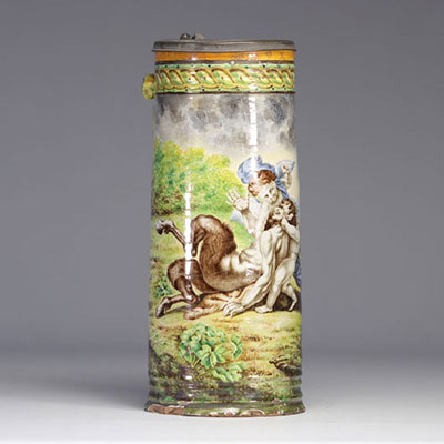 Italian majolica mug decorated with angels playing with a faun