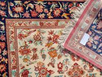 Iran - Ghom carpet in hand-knotted silk.