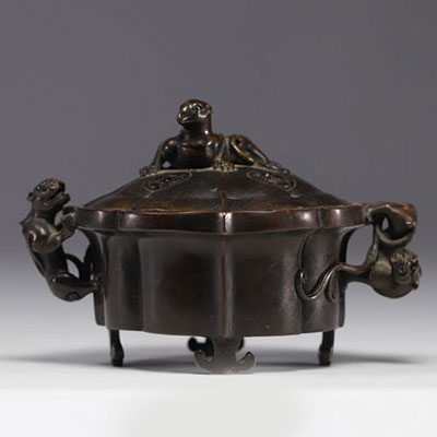 China - bronze perfume burner decorated with fantastic animals, Kangxi mark.