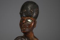 Africa DRC - Rare Bas-Congo fetish with magic charge, 19th century (restoration to the headdress and belt)