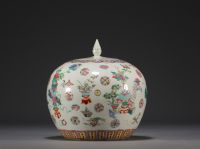 Chine - Pot à gingembre en porcelaine de la famille rose, d'époque XIXème.