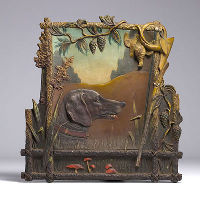 Bernard BLOCH (1836-1909) - Low relief in polychrome terracotta decorated with a hunting dog.