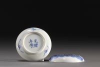 Chine - Ensemble de trois boites à encre en porcelaine à décors divers.