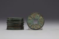 China - set of sixteen sapèques, bronze coins dating from the 17th century