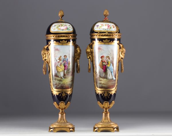 Sèvres - Pair of bronze mounted porcelain covered cassolettes 