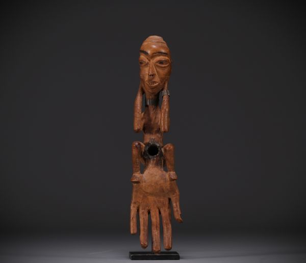 Luluwa - Anthropomorphic pipe - Dem.Rep.Congo