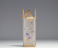 MONTJOYE, Verrerie de Saint Denis - Vase en verre givré dégagé à l'acide à décor émaillé de violettes.