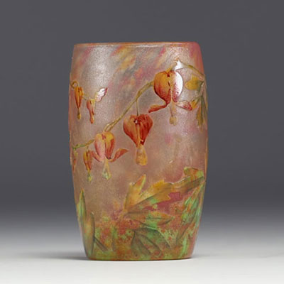 DAUM Nancy - Small vase in acid-etched multi-layered glass decorated with Coeur de Ginette, signed.