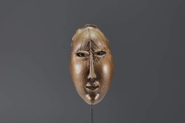 Paul WUNDERLICH (1927-2010) Bronze mask, monogrammed and numbered 7/12.