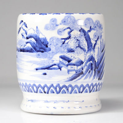 Vase en porcelaine de chine blanc bleu