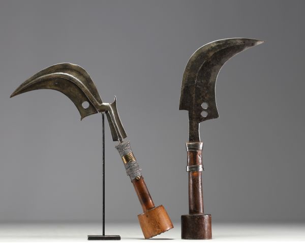 Africa, DRC - Set of two Mangbetu sickle knives.